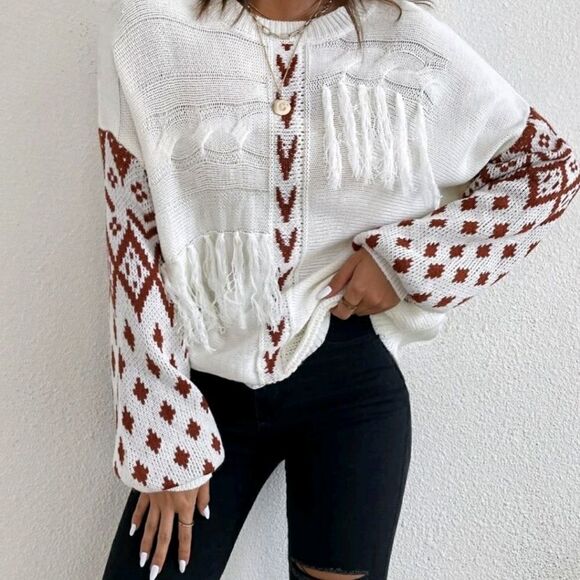 Geo Pattern Tassel Detail Drop Shoulder Sweater - Picture 2 of 8